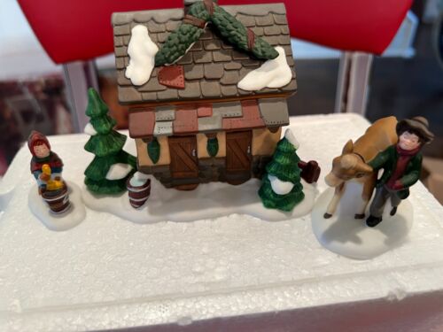 Dept. 56 Heritage Village Collection "Tending The New Calves" #58395 Set of 3 - Picture 1 of 3