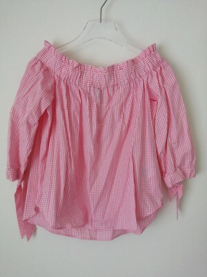 off shoulder pink blouse