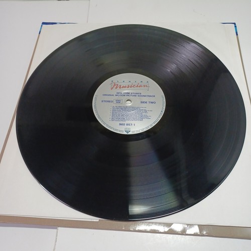 NEW YORK STORIES - Soundtrack 1988 ELEKTRA 960857-1 GERMANY LP DYLAN, KID CREOLE - Picture 2 of 4