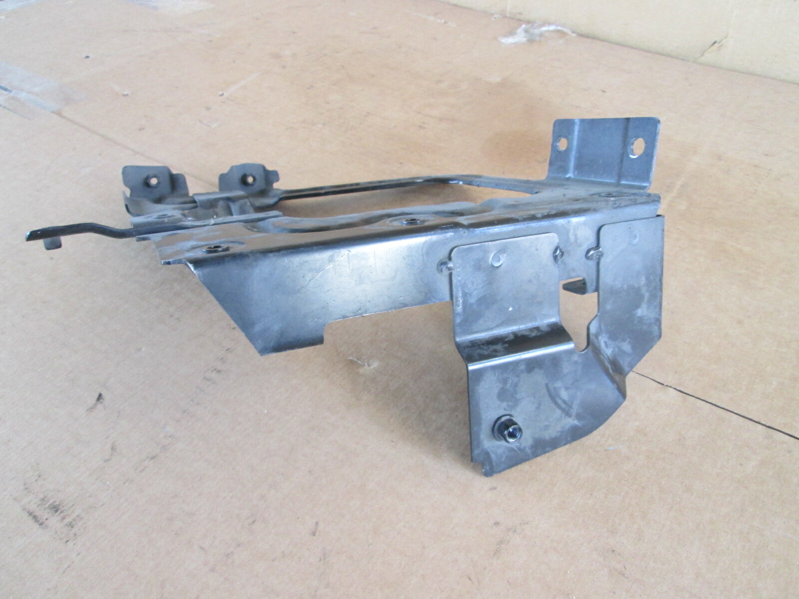 Ferrari California - RH Front Brake Intake Bracket # 80856800