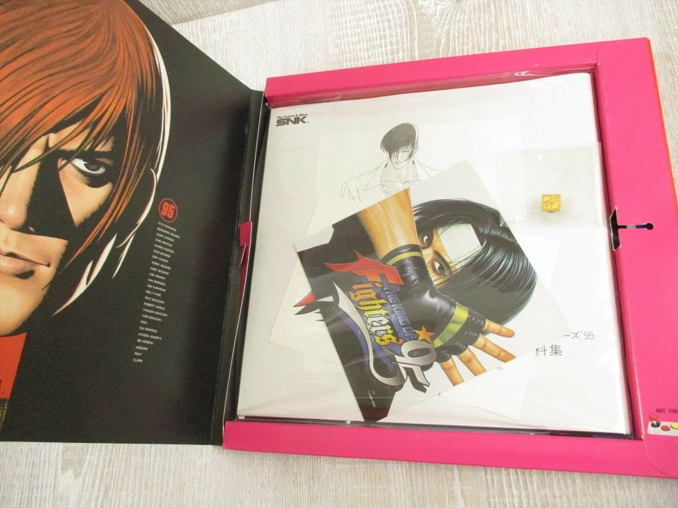 KING OF FIGHTERS 95 CAJA DE ARTÍCULOS ESPECIALES Juego de Arte Completo Neo Geo CD Libro SNK Ltd Foto 2 de 4