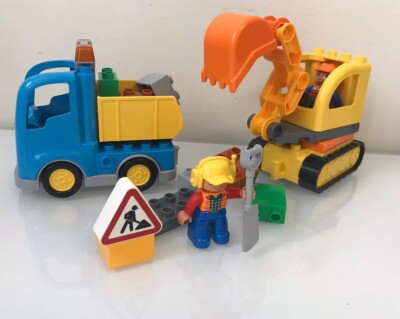 LEGO DUPLO Town Truck Tracked Excavator Dump 10812 (26 Pieces) Complete  EUC 673419250740|