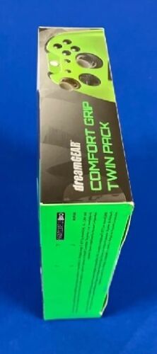 Brand New!! dreamGEAR Comfort Grip Twin Pack- Xbox One + 10' Charge Cable - Picture 2 of 3