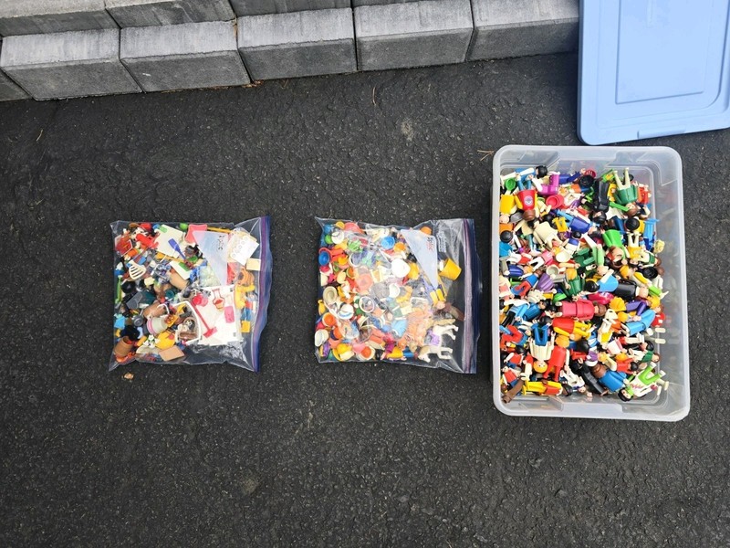 10lb+ Massive Playmobil Figures Mixed Lot of Characters Vintage Unsorted CLEAN