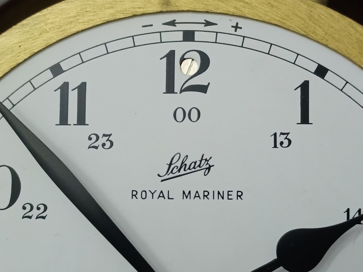 Vintage Brass Schatz ROYAL MARINER Nautical Maritime Ship's Wheel