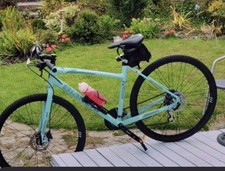 Bianchi C Ladies Medium  Hybrid Bike 700C Celeste Mech Disc Flat Bar Bottle Cage
