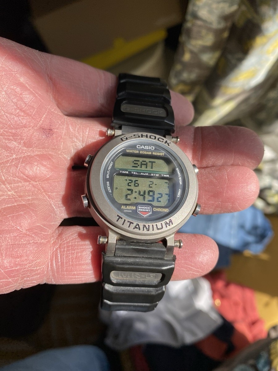 RARE Vintage Casio Digital Watch G-shock Mrg-1 1556 Titanium 200m