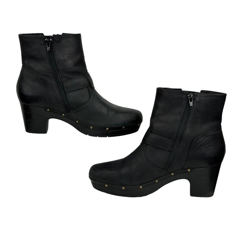 Mujer Clarks Cuero Negro Tachonado Tacón Zuecos Moto Hebilla Botas Talla 9.5 M Foto 4 de 4