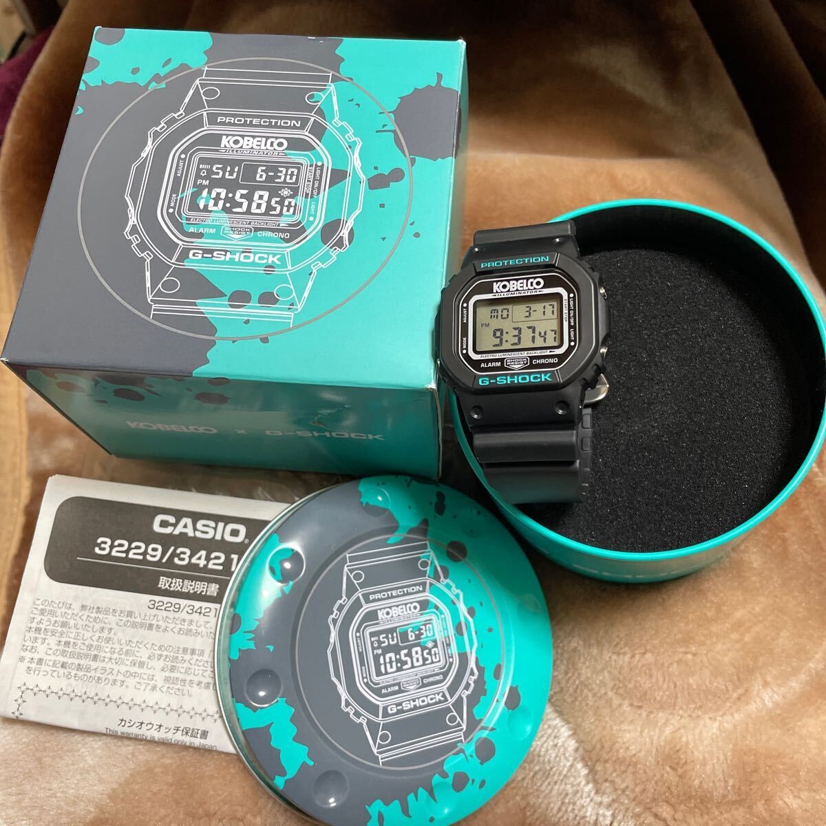 希少 CASIO カシオ G-SHOCK×KOBELCO DW-5600VT CASIO G-SHOCK DW-5600VT KOBELCO Limited Collaboration Model