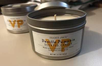Trader Joes Candle 5.7 oz soy wax blend tin VANILLA PUMPKIN - Set of 2