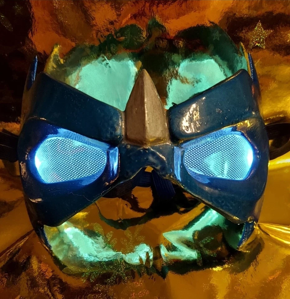 Máscara facial Dove Nightwing accesorio cosplay luz LED cómics Foto 4 de 4