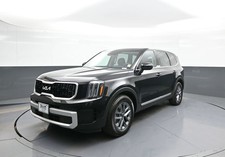 2024 Kia Telluride LX