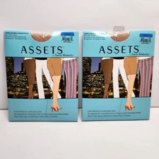 Spanx Assets Unbelievable Underwear Nude Size 4 Lot of 2 Sara Blakely 124