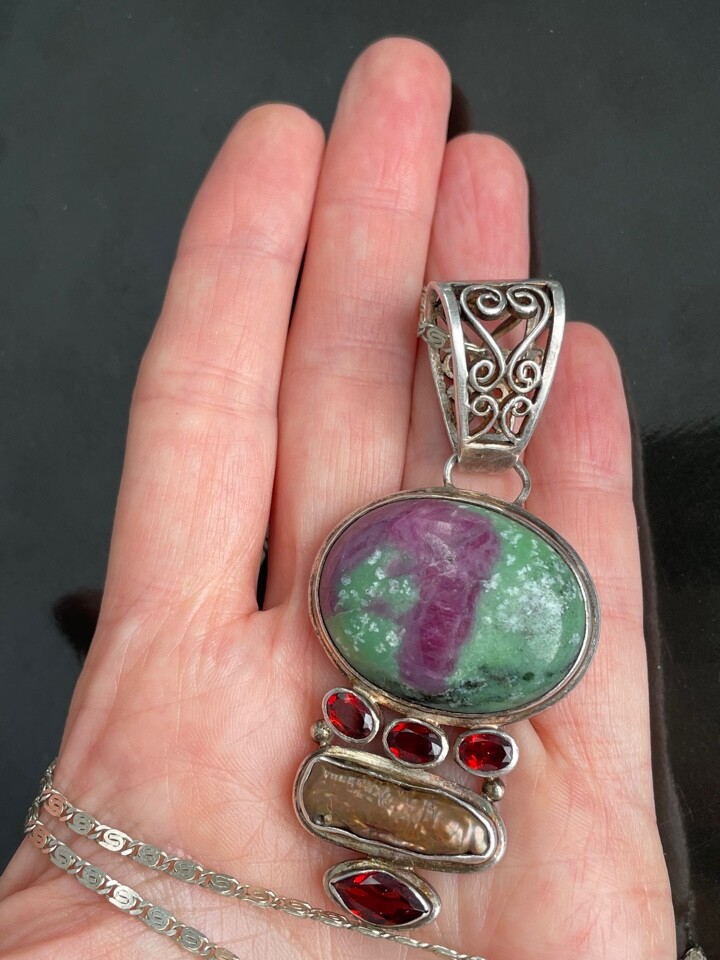 LARGE BEAUTIFUL MULTI-GEM PENDANT STATEMENT NECKL… - image 6