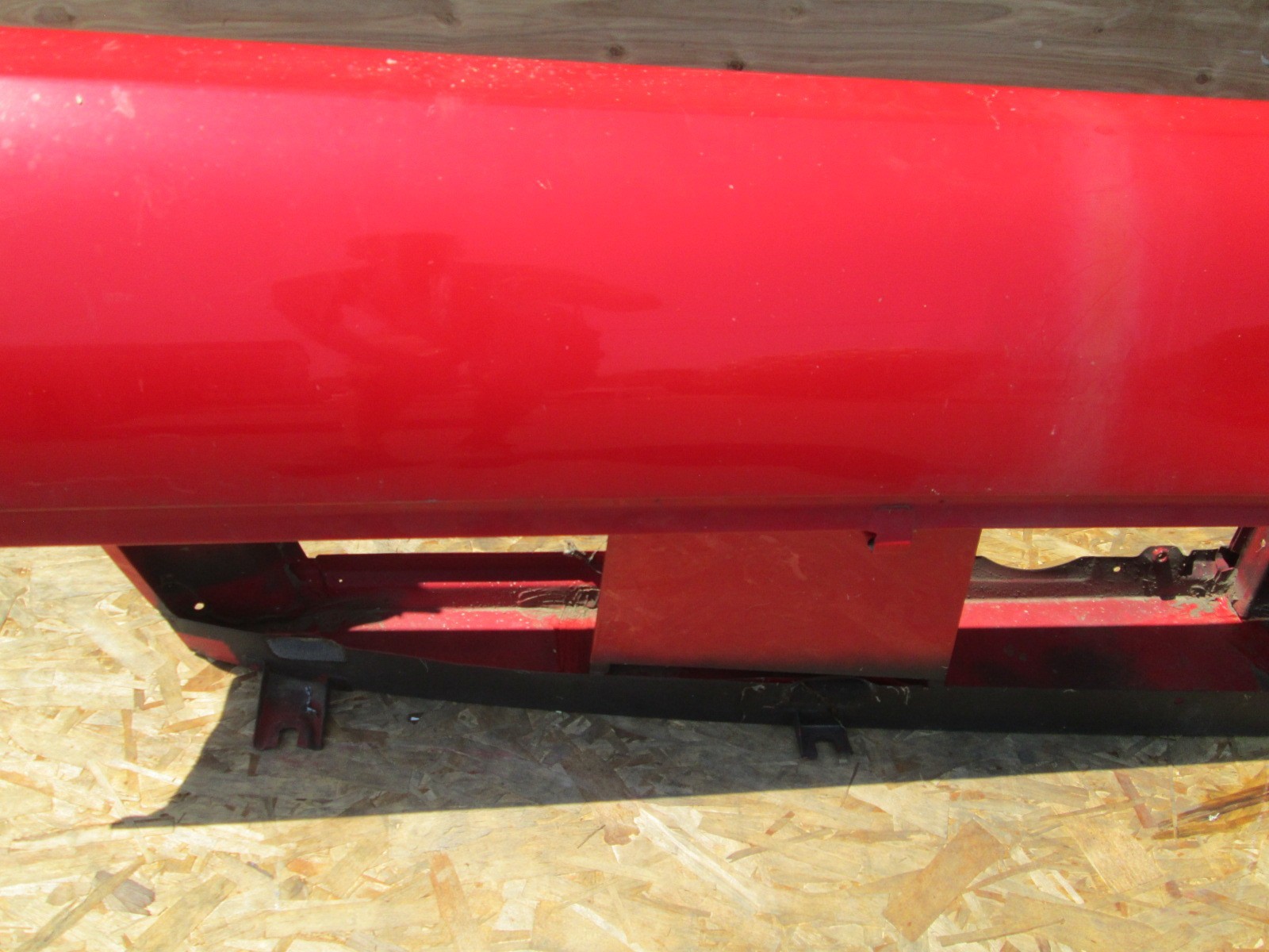 Ferrari 355 RH / Passenger Door  # 64672500