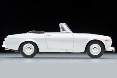 Tomica Limited Vintage LV-131d Datsun Fairlady 2000 Silver 1/64