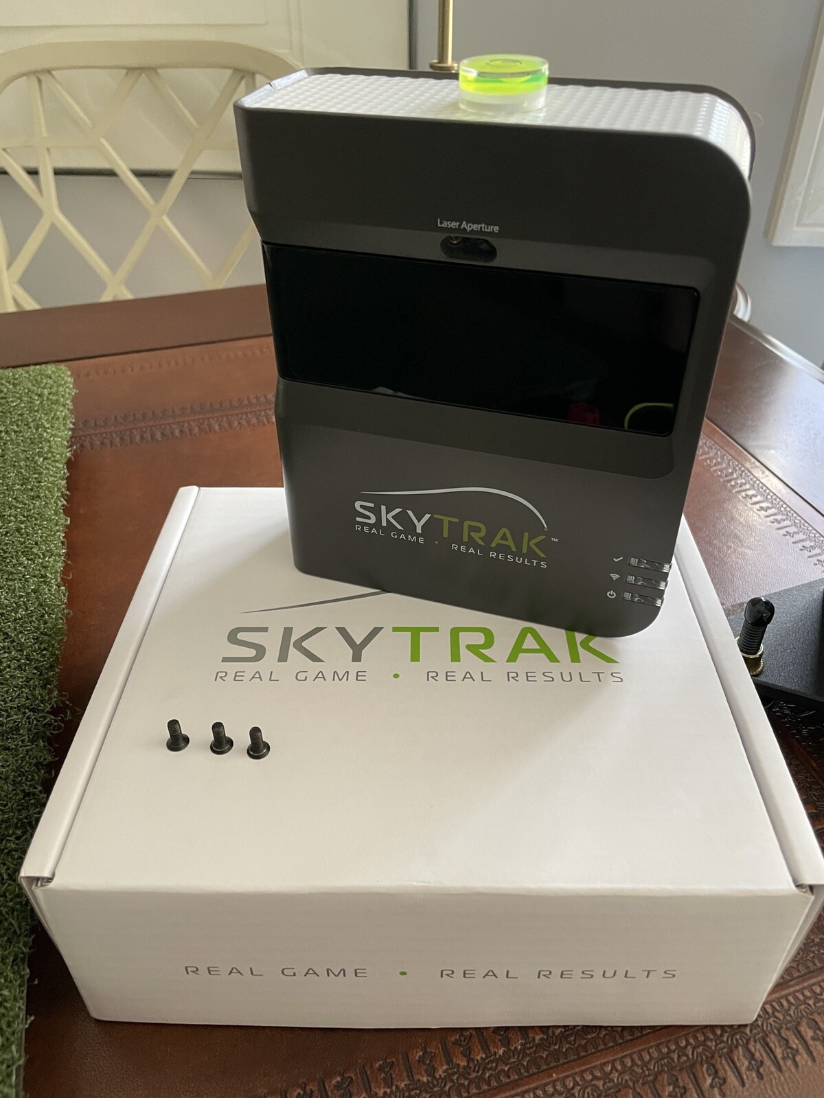 Skytrak Golf Launch Monitor w/ Protective Case And DIY Divot Action Hitting Mat eBay
