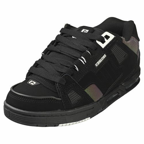 globe sabre trainers