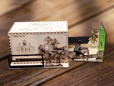 Elegante Holzkiste für Blanton's Whisky mit Beweglichen Reiterfiguren!