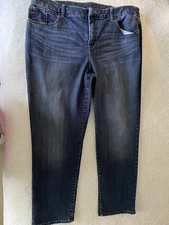 Chicos So Slimming Girlfriend Crop Sz 16 (Chicos 3)