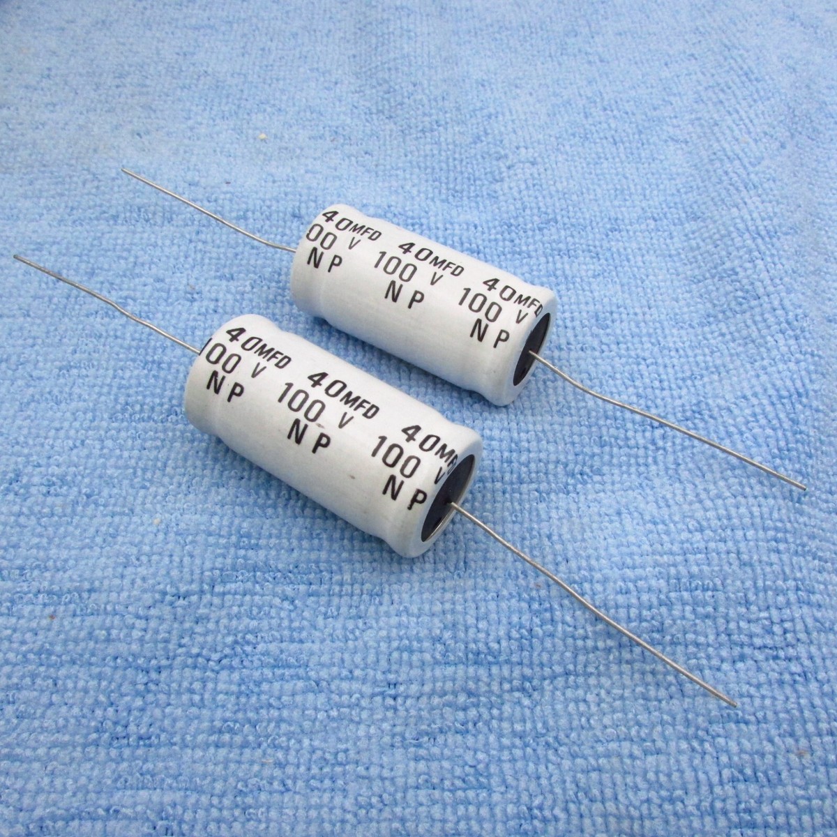Qty 2 40uF 100V Electrolytic Non-Polarized Speaker Crossover