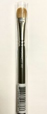 MAC Cosmetics 252 Large Shader Eye Shadow Brush  New in Sleeve  Discontinued 