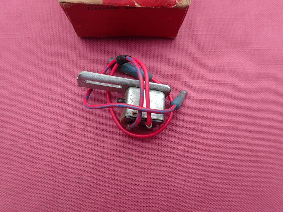 Mercury 1958 interruptor de seguridad neutro, ¡nuevo de lote nuevo! FEW-15812-B Montclair Monterey Foto 2 de 4