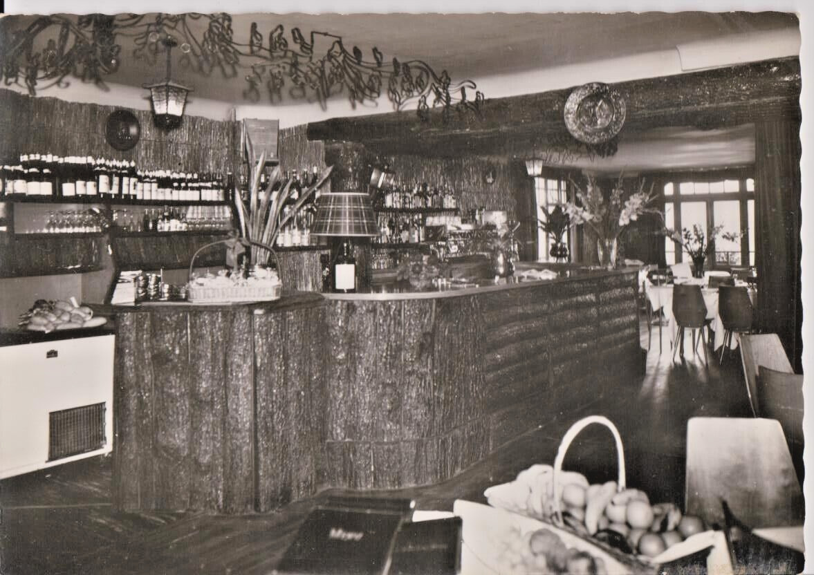 POITIERS . AUBERGE DU MOULIN. CHEZ MICHEL . Ambiance Cabaret " Scotch Club "