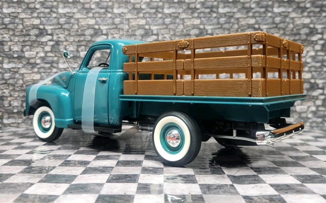 Yat Ming 1:18 Scale Road Signature • 1950 GMC Pick Up [Loose]
