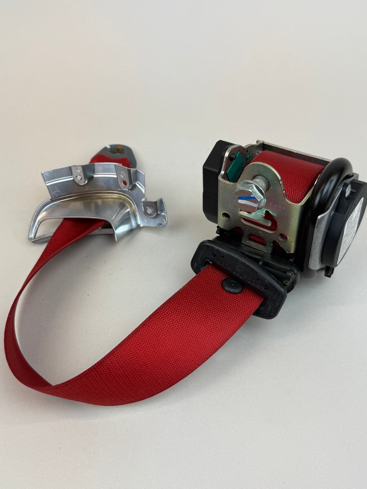McLaren 570S 2016-2021 LEFT Seat belt P/N 11N4129CP