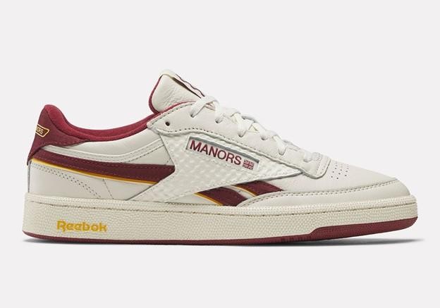 REEBOK X MANORS CLUB C REVENGEスニーカー Reebok Unisex MANORS Club C Revenge Vintage Shoes Chalk Red Yellow