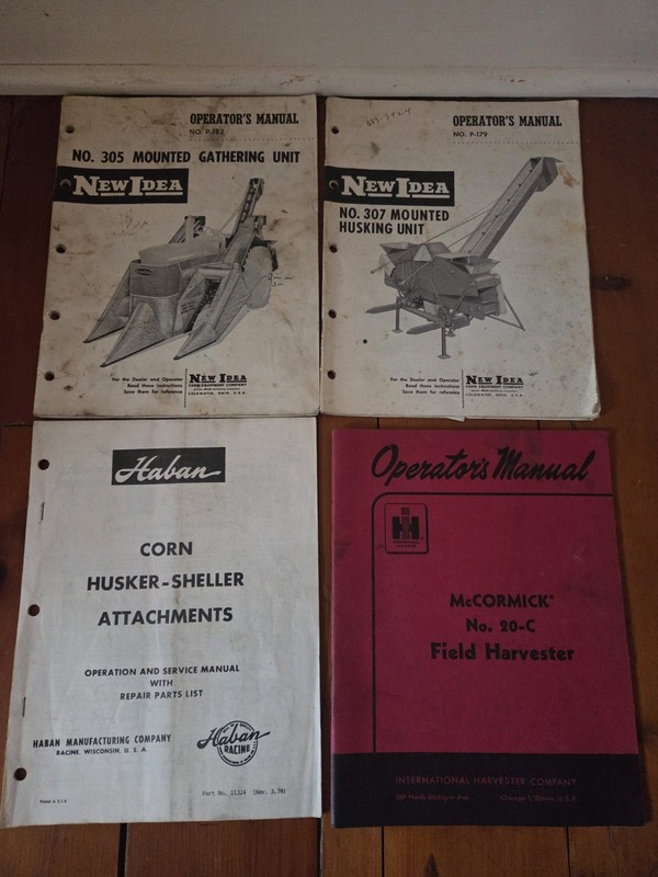 lot of 4 New Idea, Haban, IH McCormick Field corn implement manuals