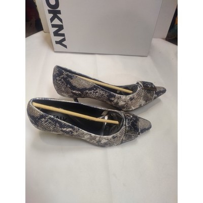 DKNY Womens Rhinestone Snakeskin Print Buckle Pointed Toe Kitten Heel Pumps.