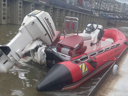 Zodiac Future Mk11 Speedboat With Recently Service Johnson 50hp Outboard - Picture 8 of 9