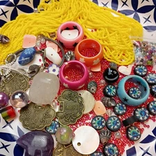 Super Fun Scoop Mix Bead Soup Jewelry Glass Acrylic Fimo Finding Etc..lot 12