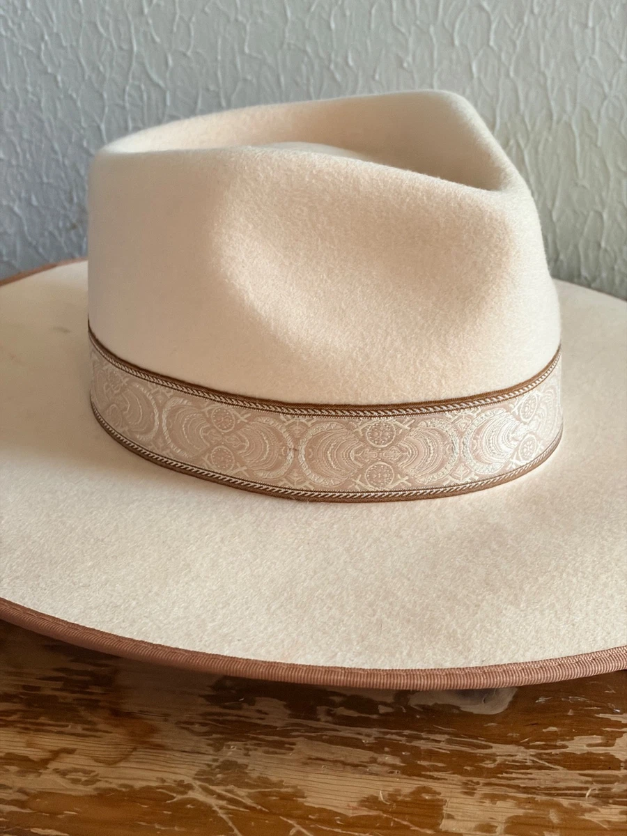Meltano Fedora Panamahoed by Lierys - € 79,00 Meltano Fedora Panamahoed by Lierys - € 79,00