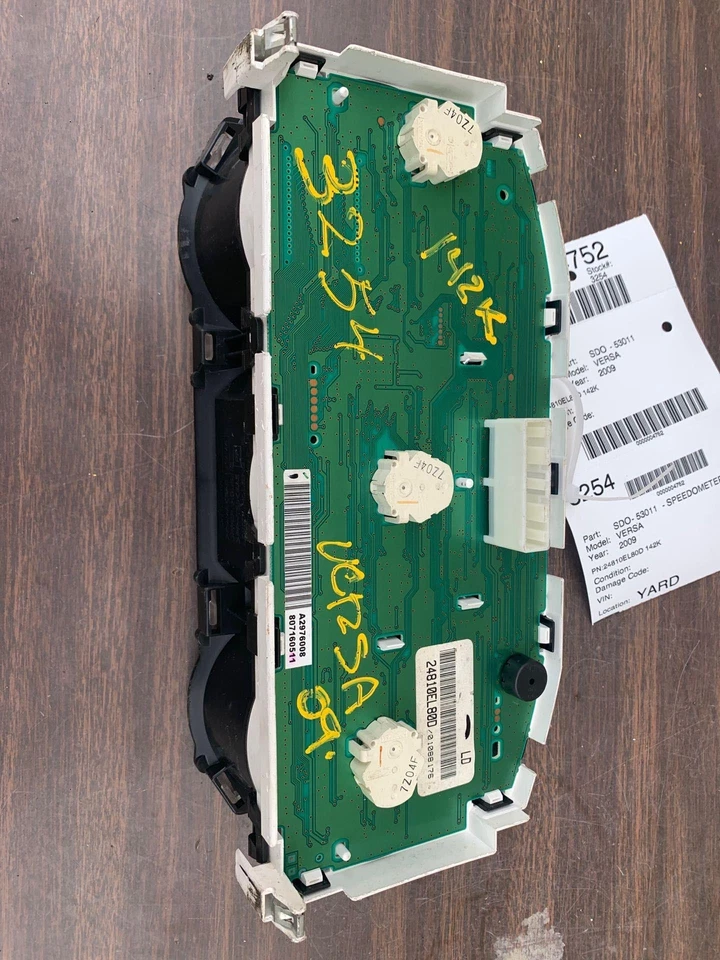 ✅ 2009 Nissan Versa velocímetro PN:24810El80D fabricante de equipamento original 142000 milhas - Imagem 2 de 4