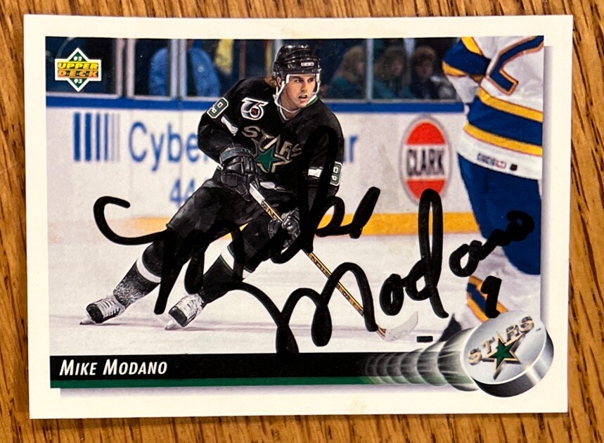1992 Upper Deck MIKE MODANO #305 MINNESOTA NORTH STARS HOF AUTOGRAPH HAND SIGNED