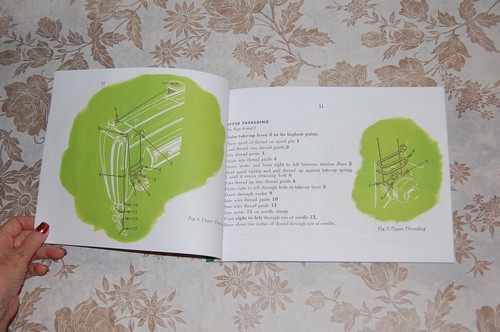 Large Deluxe-Edition Instructions Manual for Singer 301, 301A Sewing Machine - Picture 5 of 12