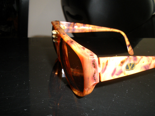 RARE FIND COLLECTORS VALENTINO LADIES VINTAGE V LOGO BROWN SUNGLASSES - Picture 3 of 14