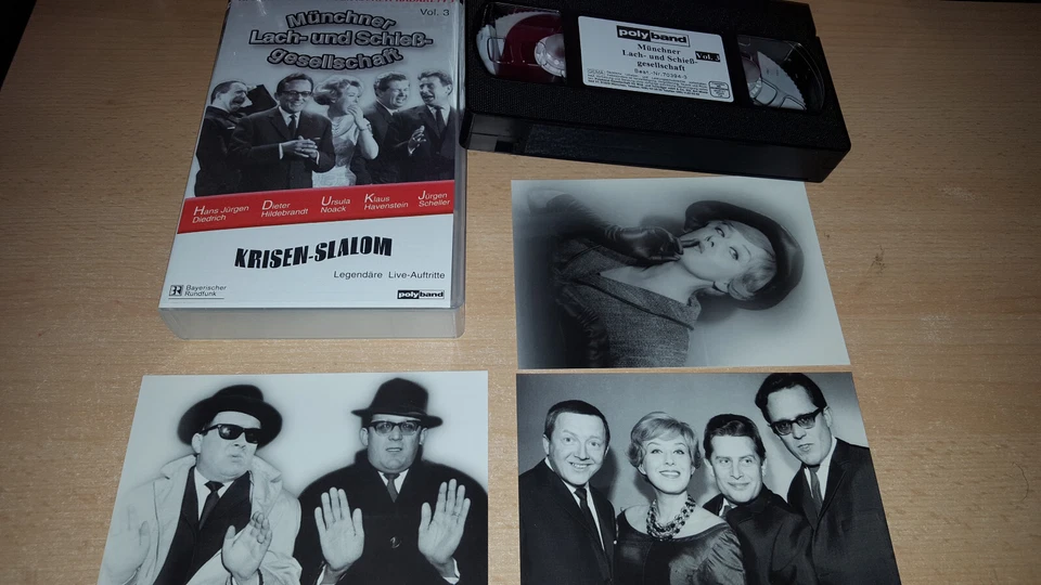 Münchner Lach und Schießgesellschaft - Krisen Slalom - incl. 3 Postkarten - VHS - Bild 1 von 2