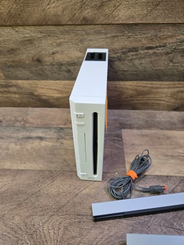 Pacchetto console Nintendo Wii RVL-001 (USA) con controller e cavi testata funzionante - Foto 85 di 102