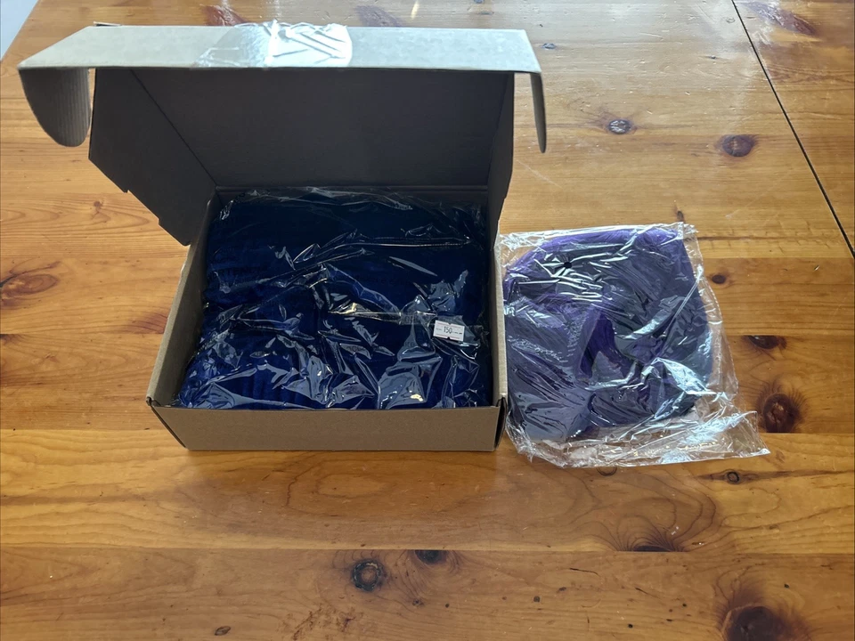 Halloween Cosplay Unisex Peluca Púrpura Capa Terciopelo Azul 59 Pulgadas Paquete de 2  Foto 2 de 4