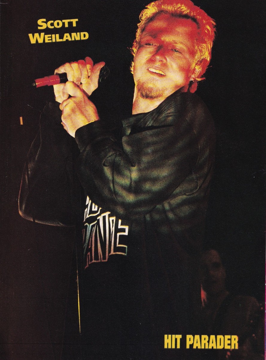 ポップス/ロック(邦楽)  Man S1 STONE TEMPLE PILOTS SCOTT WEILAND-1994 MINI-POSTER 8X11 MAGAZINE