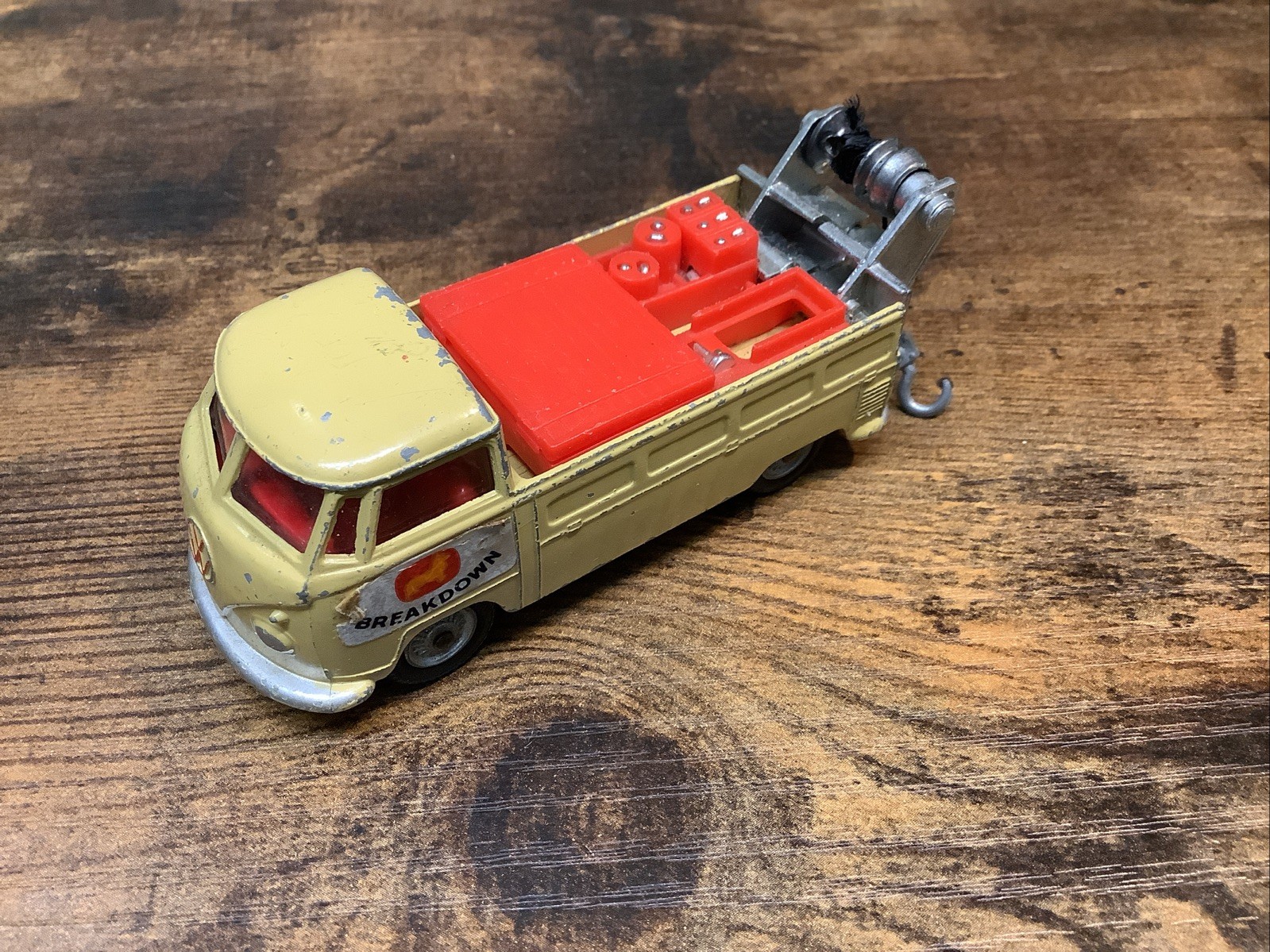 Corgi 490, VW Breakdown truck - Free Price Guide & Review
