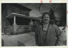 1992 Press Photo Gary Green at Home on Keeler Avenue in Moravia New York