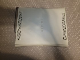 Microsoft Xbox 360 Pro 20GB Home Console - B4J00107