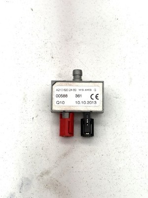 06-12 Mercedes S550 CL550 W221 Antenna Splitter GPS Adapter OEM A 210 820 24 89