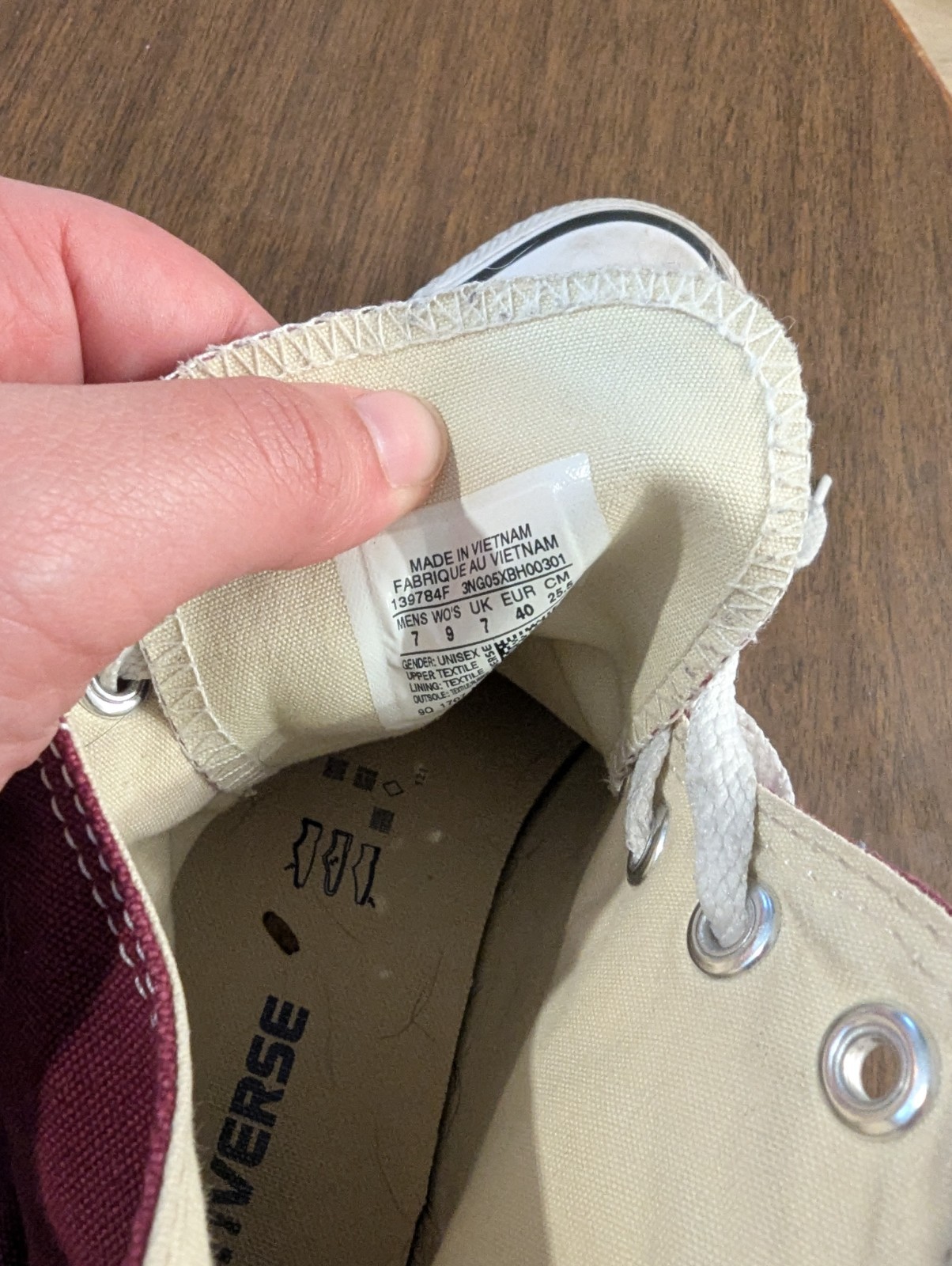 Maroon Converse - image 3