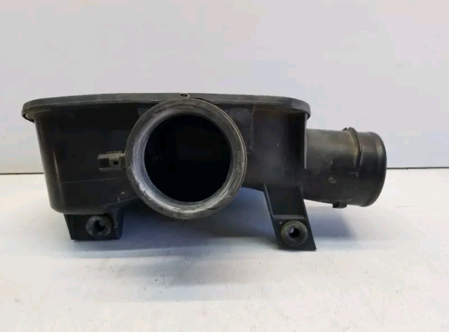 Air Tube Resonator Air Intake 3.7L Fits 0409 Dodge Durango OEM